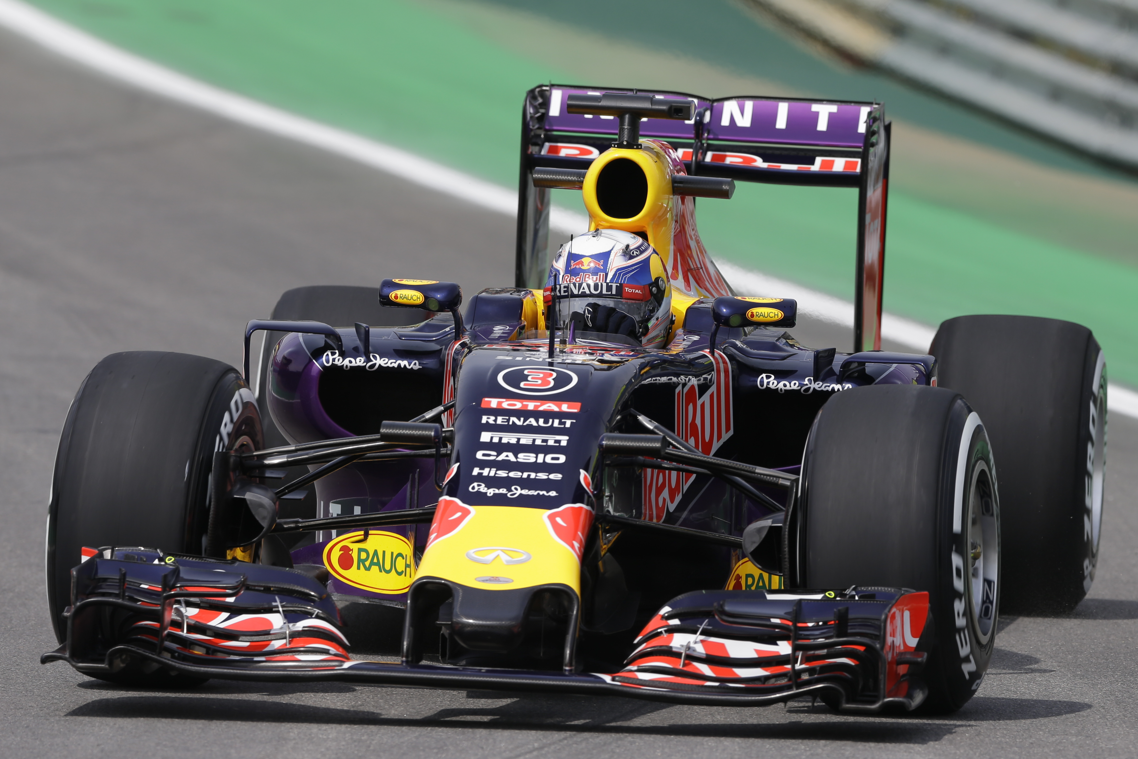 F1: Συμφωνία Red Bull-Renault για τον κινητήρα του 2016